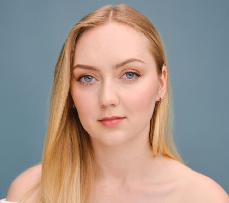 Photographed by Akta Photography